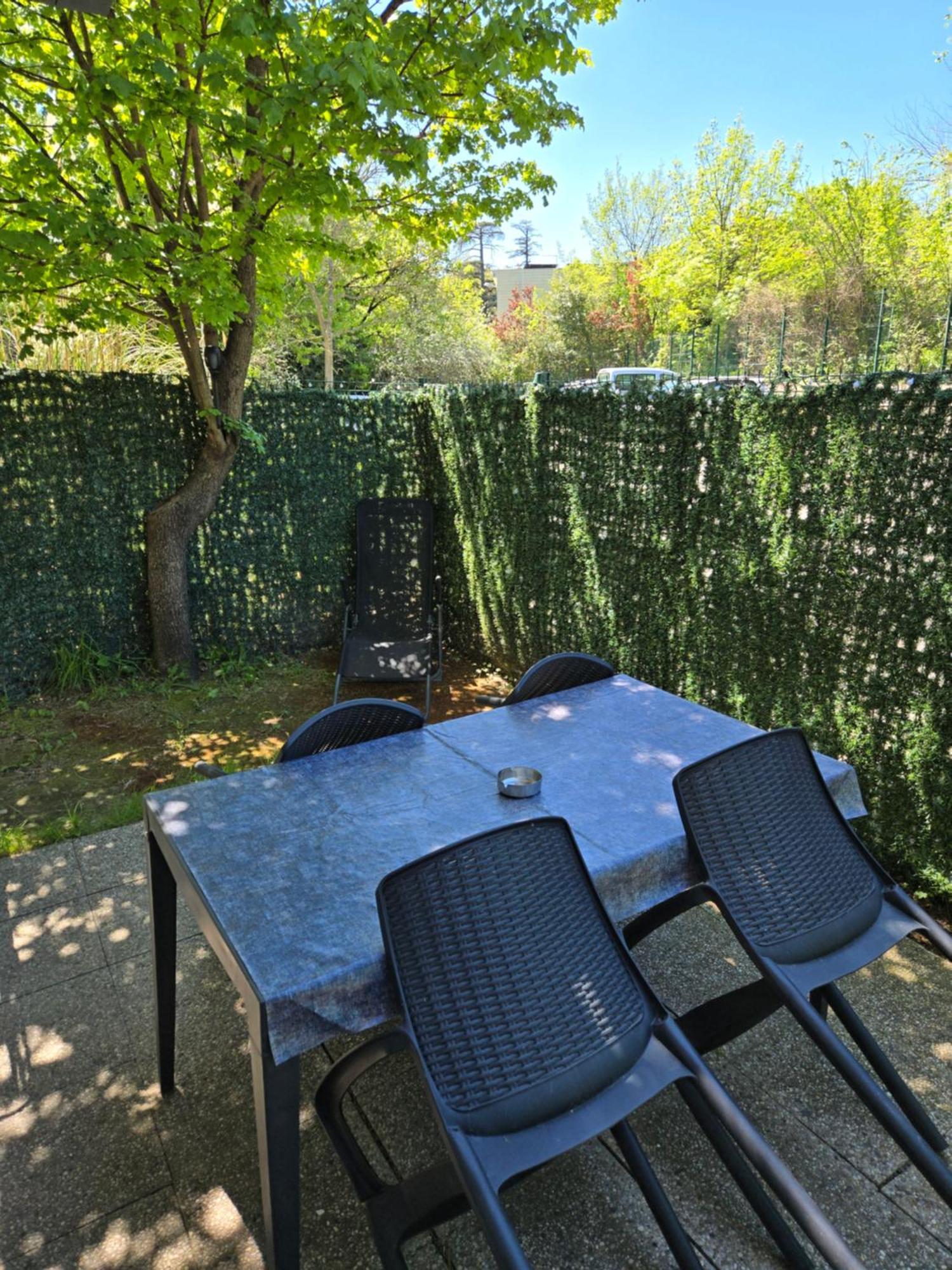 Ferienwohnung T2 Montpellier Plein Sud Clim Wifi Terrasse De 16M2 Exterior foto